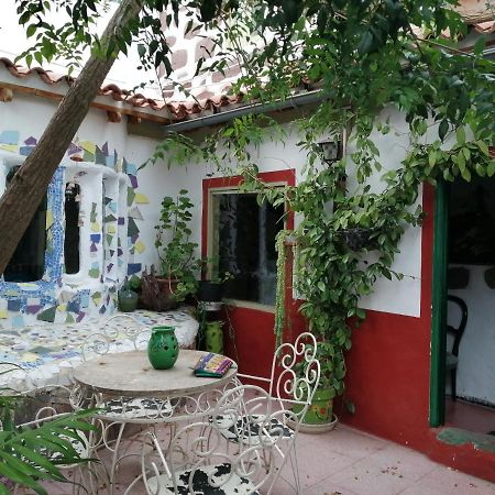 Гостьовий будинок Ecoartejeda Cave House Екстер'єр фото